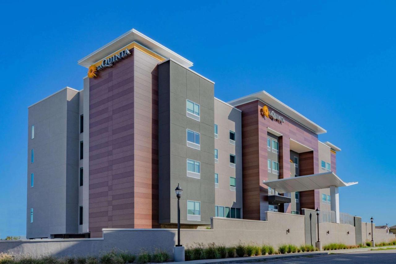 La Quinta Inn & Suites By Wyndham Galveston North At I-45 外观 照片